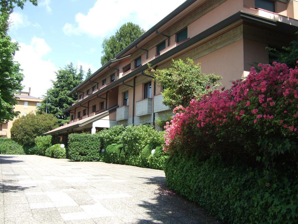 Hotel Canturio Buitenkant foto