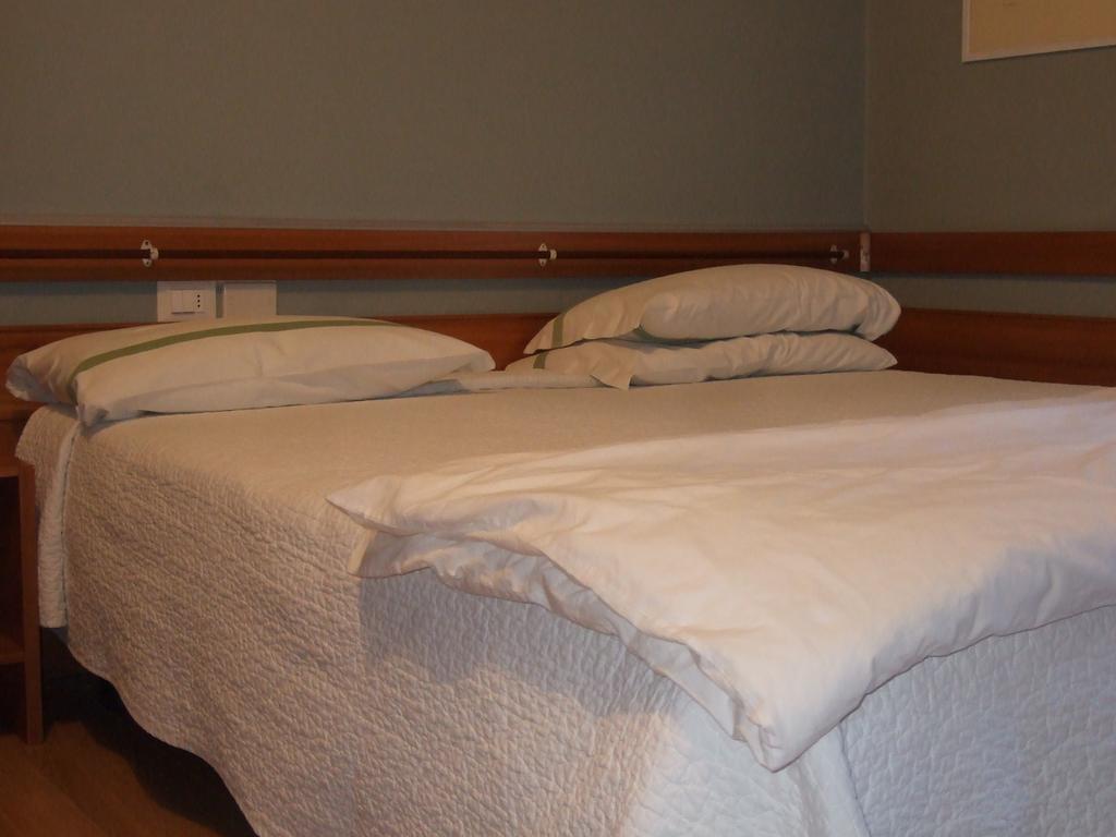 Hotel Canturio Buitenkant foto