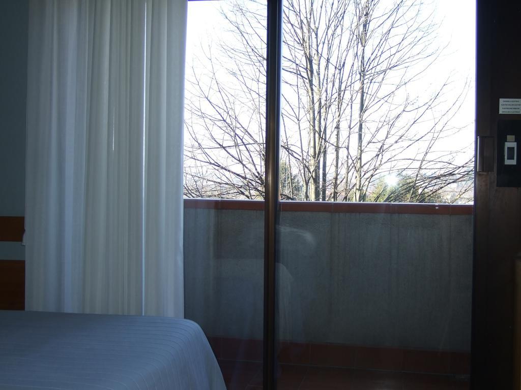 Hotel Canturio Buitenkant foto