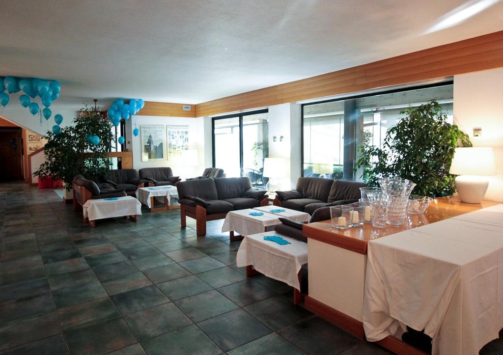 Hotel Canturio Buitenkant foto