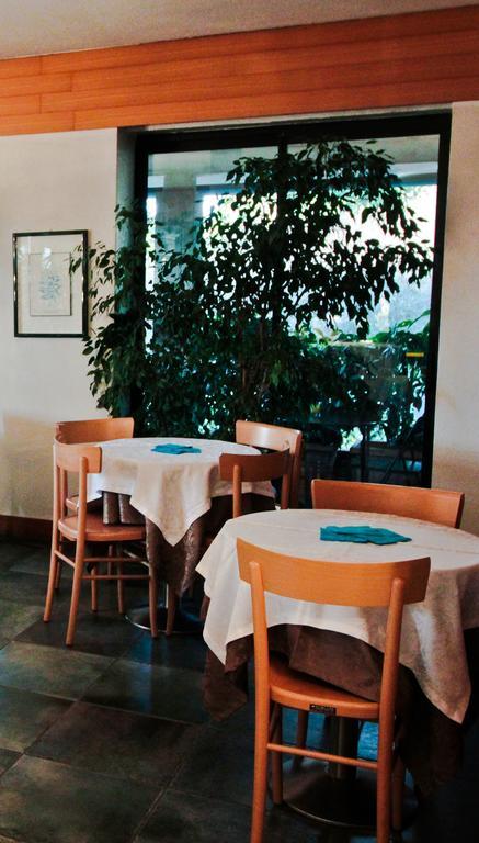 Hotel Canturio Buitenkant foto